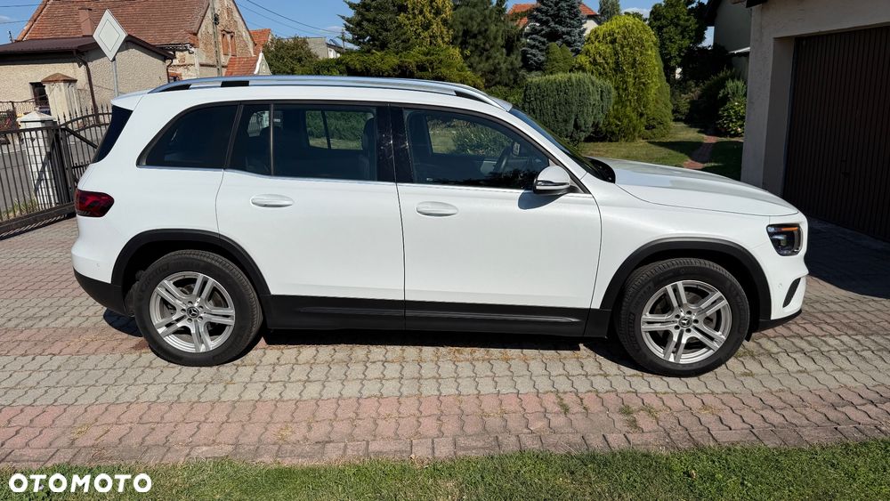 Mercedes-Benz GLB 200 4-Matic Style 8G-DCT - 17