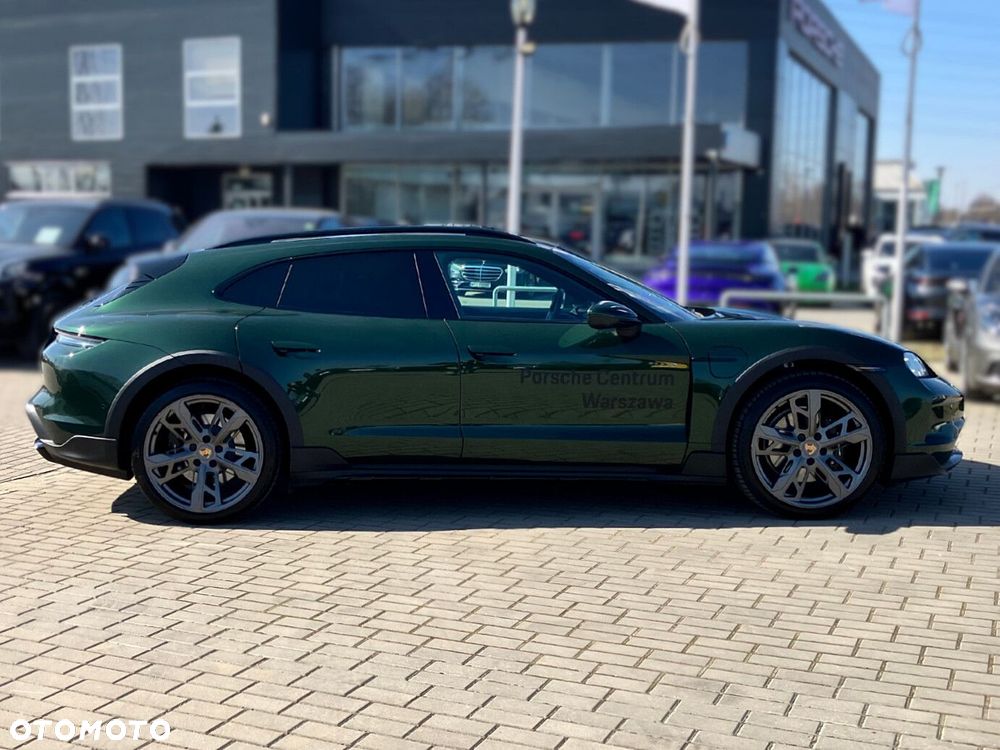 Porsche Taycan - 10