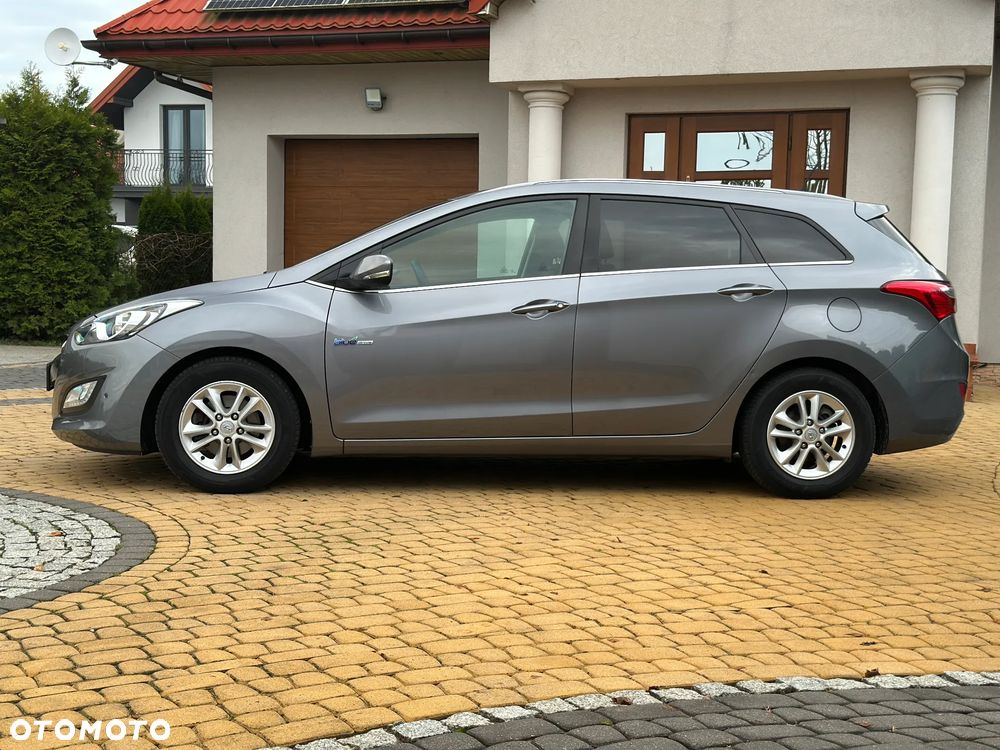 Hyundai i30 1.6 GDI Premium - 11