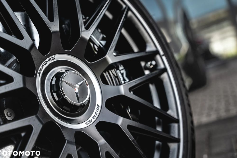Mercedes-Benz SL AMG 63 4-Matic+ - 5