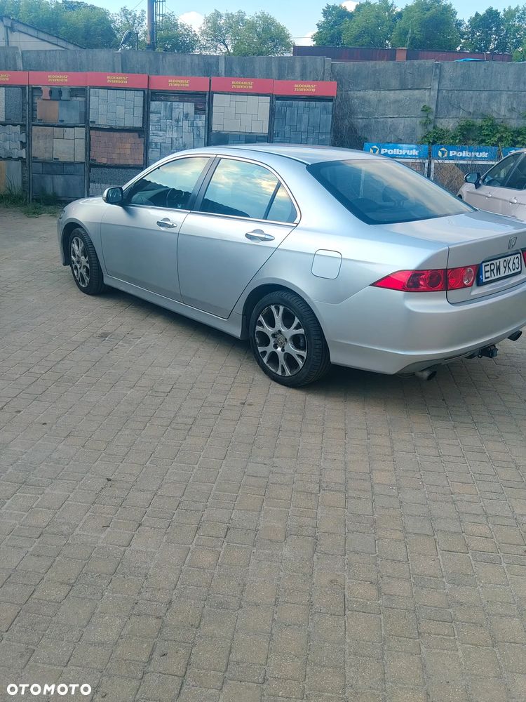 Honda Accord 2.4 Executive - 4