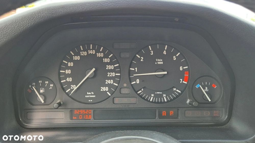 BMW Seria 5 - 8