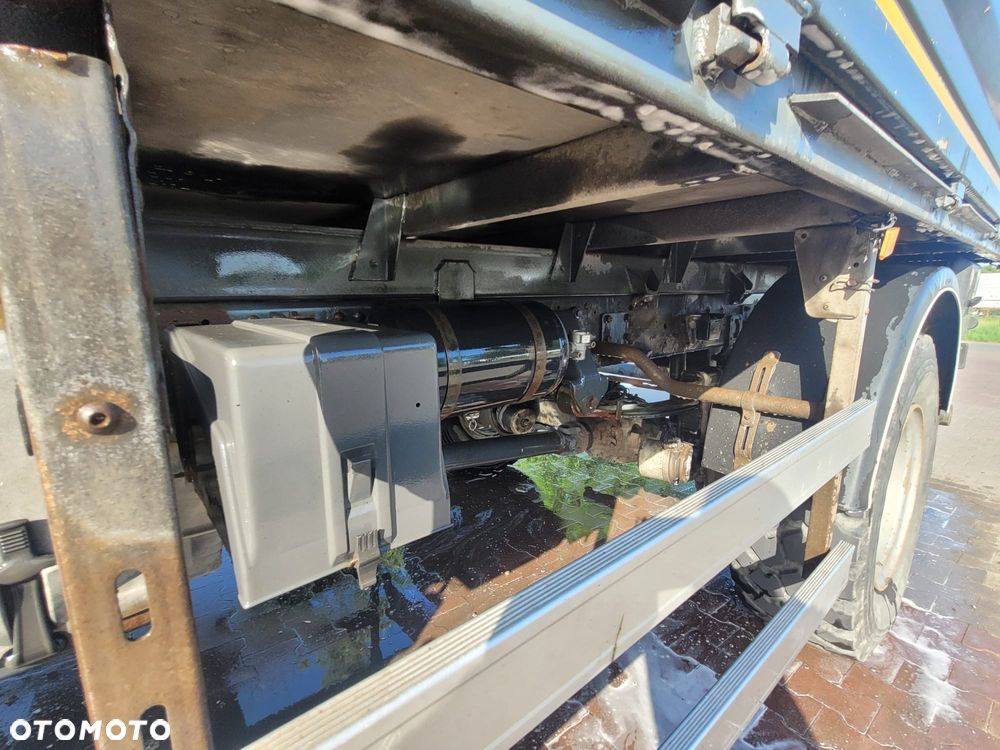 Iveco EUROCARGO - 10