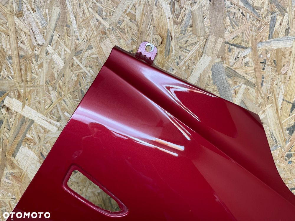 BŁOTNIK PRZÓD PRAWY OPEL CROSSLAND X BORDOWY/WIŚNIOWY METALIK - 25