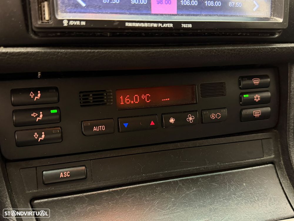 BMW 320 d Touring - 7