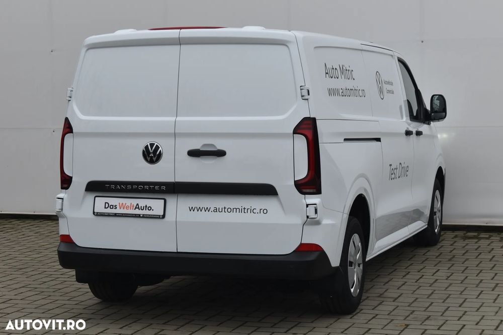Volkswagen Transporter - 4