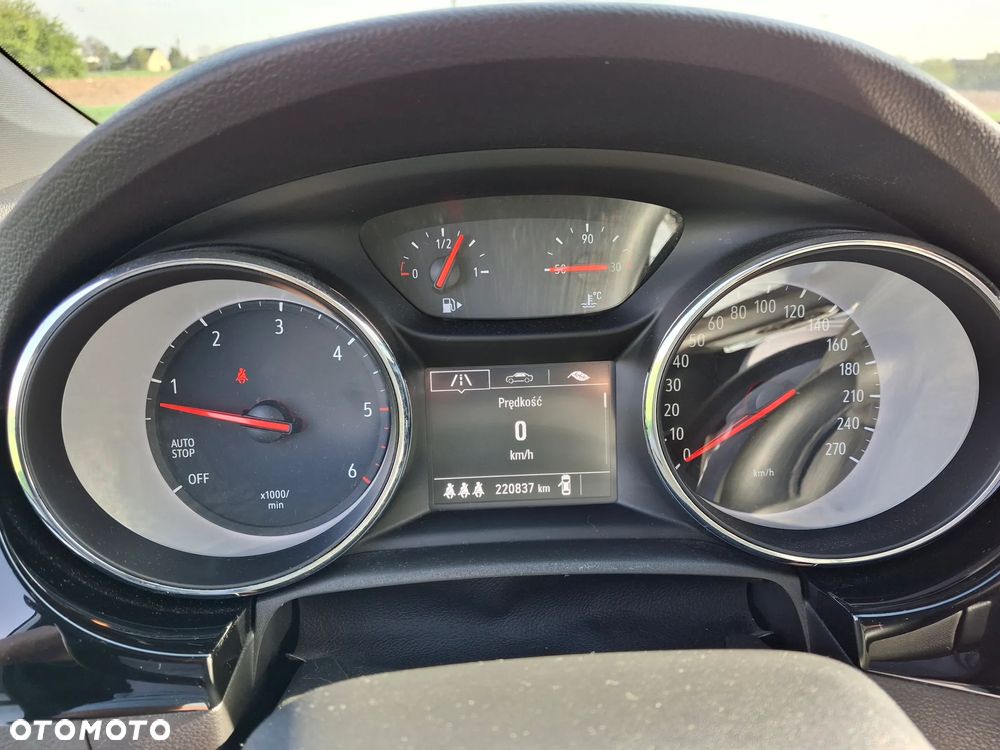 Opel Astra V 1.6 CDTI Dynamic S&S - 11