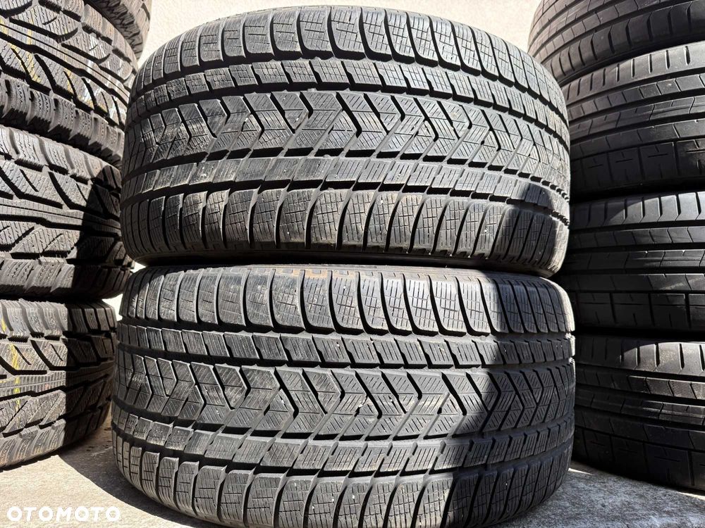 Para opon zimowych Pirelli Scorpion Winter 315/40r21 111V - 1