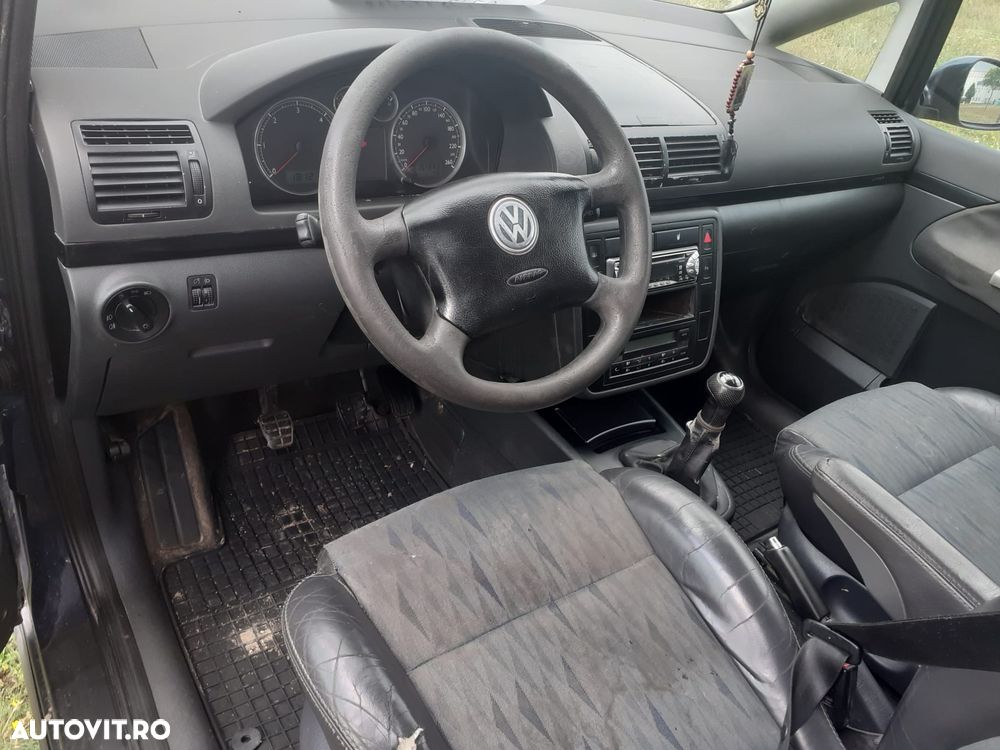 Volkswagen Sharan 1.9TDI Basis - 4