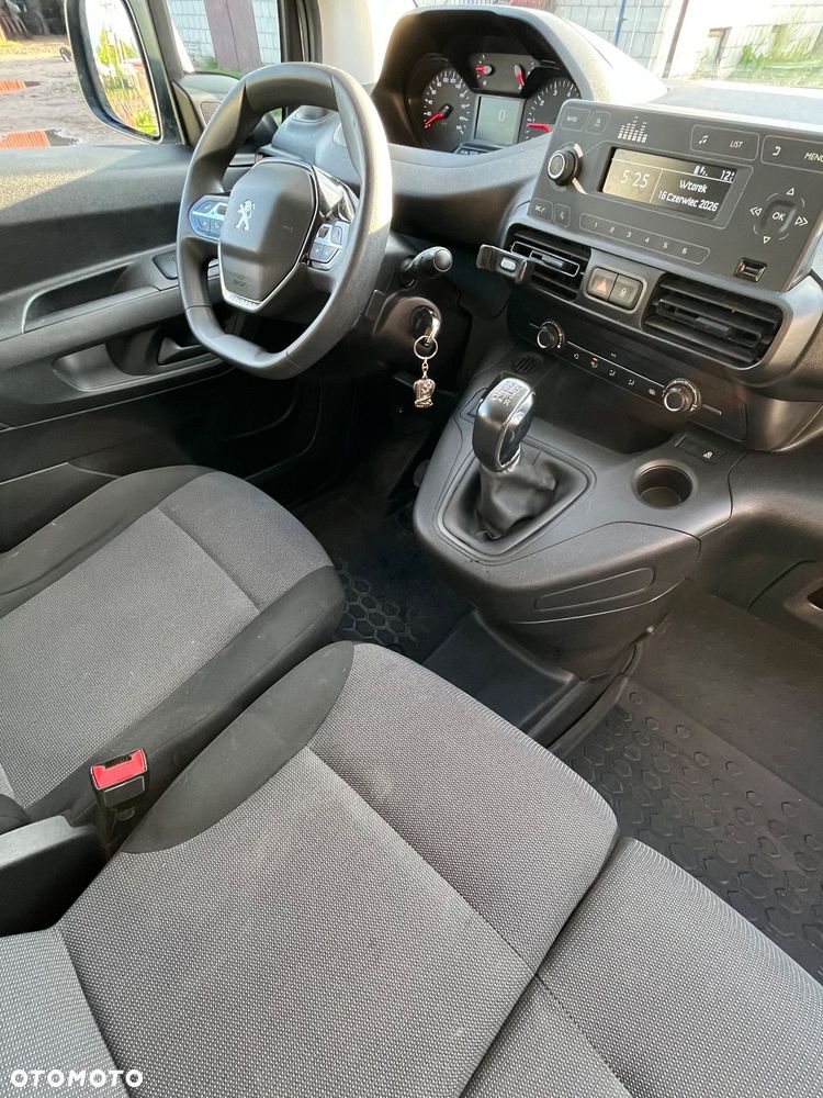 Peugeot Partner - 8