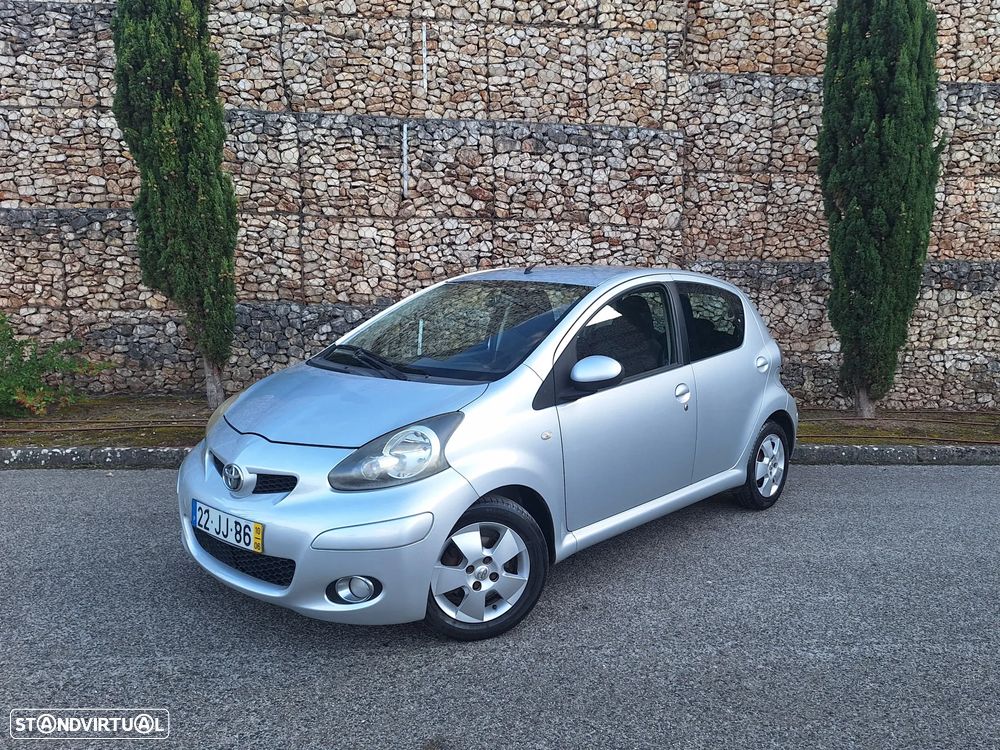 Toyota Aygo 1.0 Plus Sport Pack MM - 1