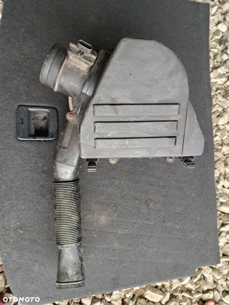 FILTR POWIETRZA OBUDOWA VOLKSWAGEN SEAT SKODA 1.2 TDI 6R0129601G - 1