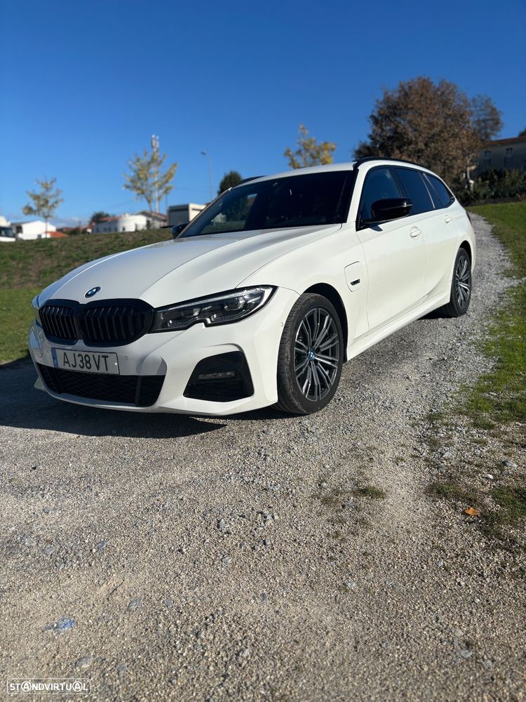 BMW 320 e Pack M Auto - 1