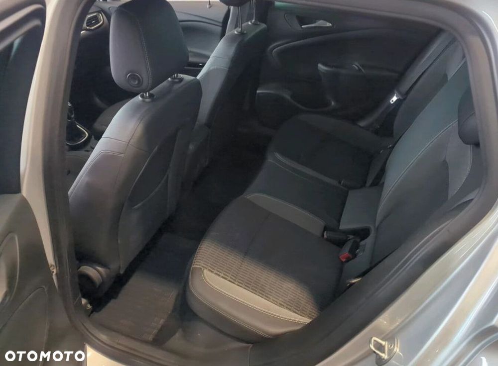 Opel Astra - 6