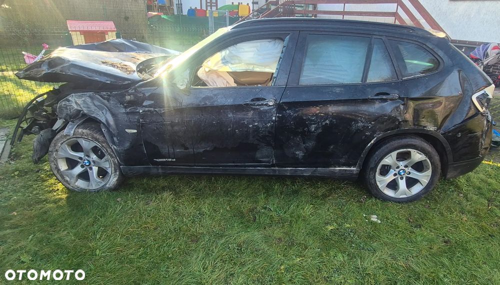 BMW X1 xDrive18d - 3