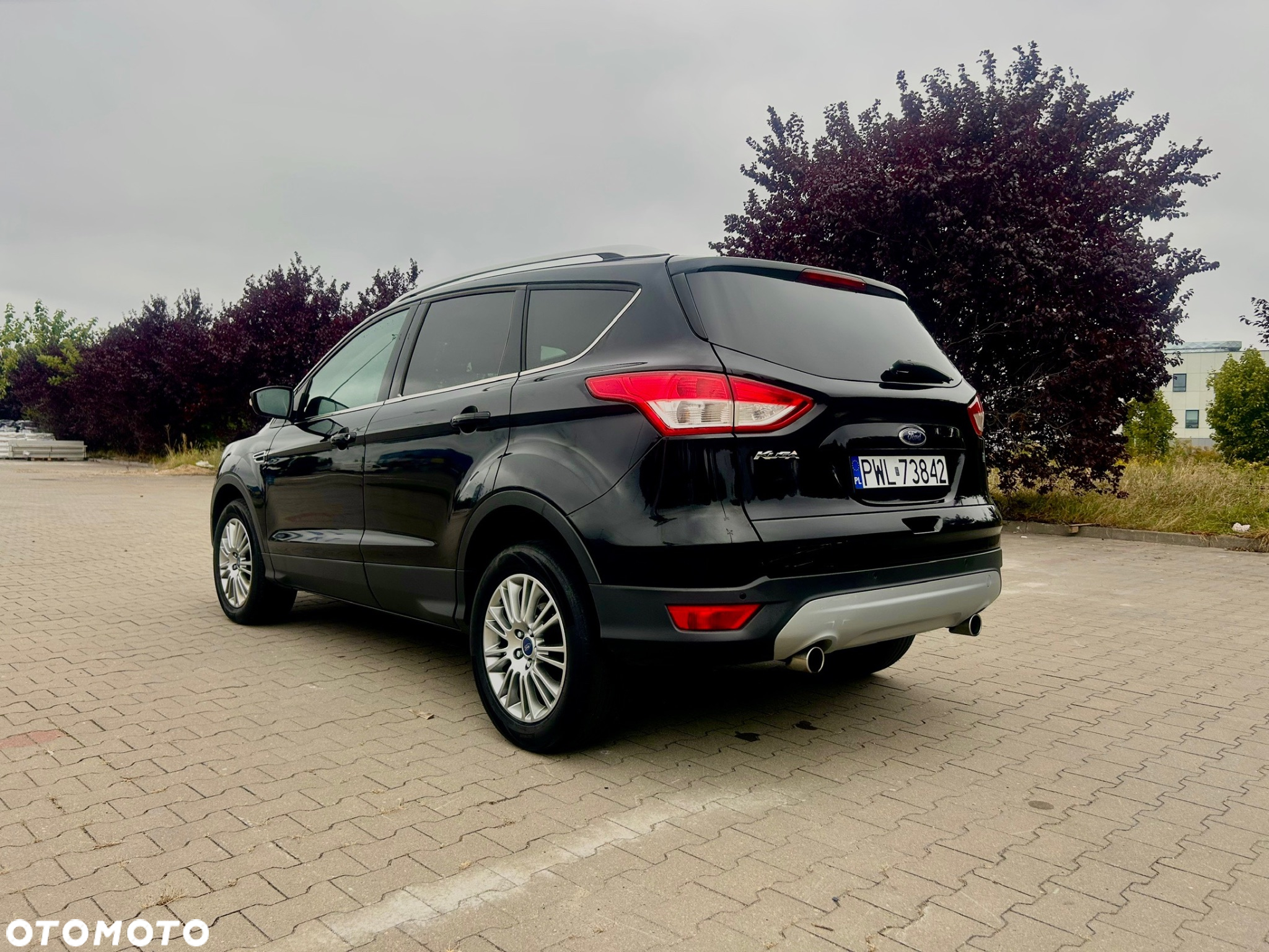 Ford Kuga - 4