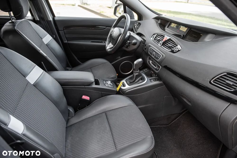 Renault Scenic - 27