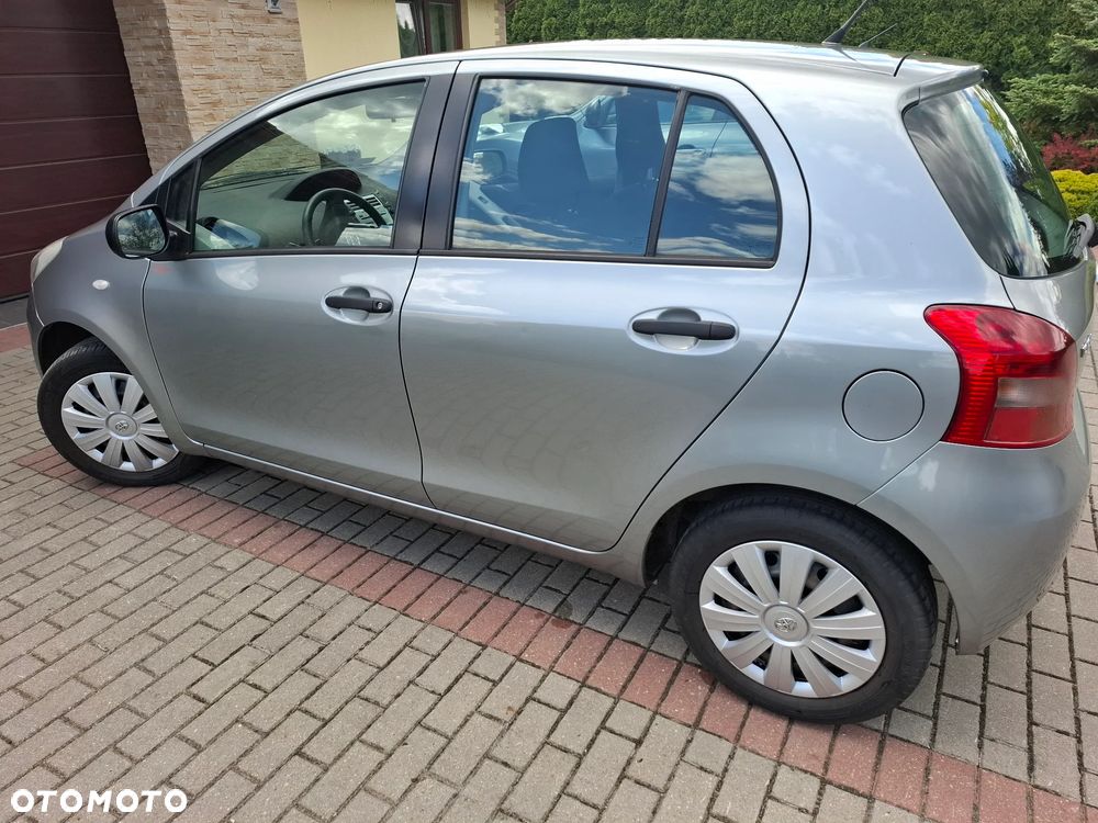 Toyota Yaris 1.0 VVT-i Luna - 7