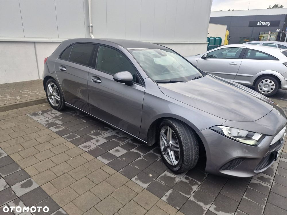 Mercedes-Benz Klasa A 180 d 7G-DCT - 2