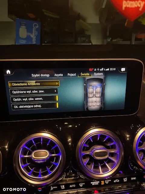 Mercedes-Benz GLA 200 Business Edition - 16