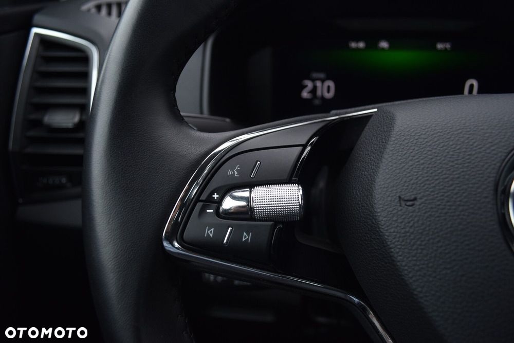 Skoda Karoq 1.5 TSI ACT 4x2 Style DSG - 14