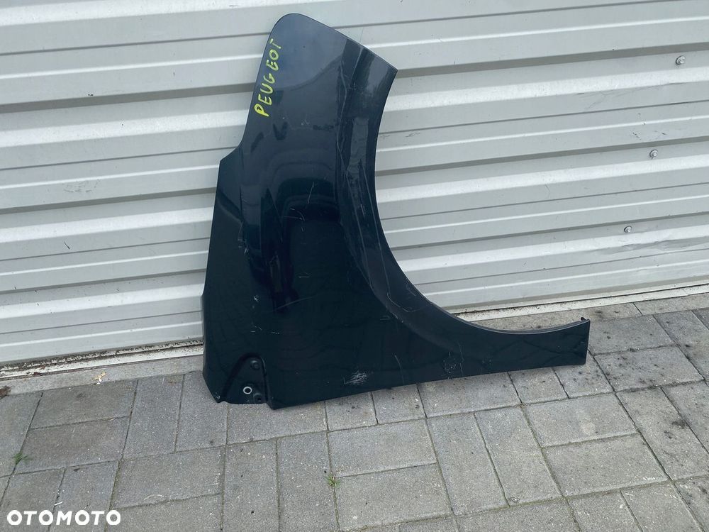 BŁOTNIK PRAWY PRZÓD PRAWY PRZEDNI PEUGEOT 208 I EU - 1