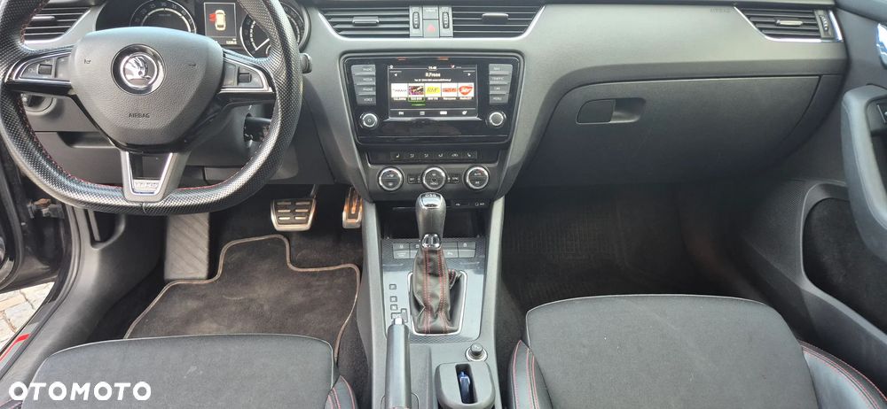 Skoda Octavia 2.0 TDI RS DSG - 20