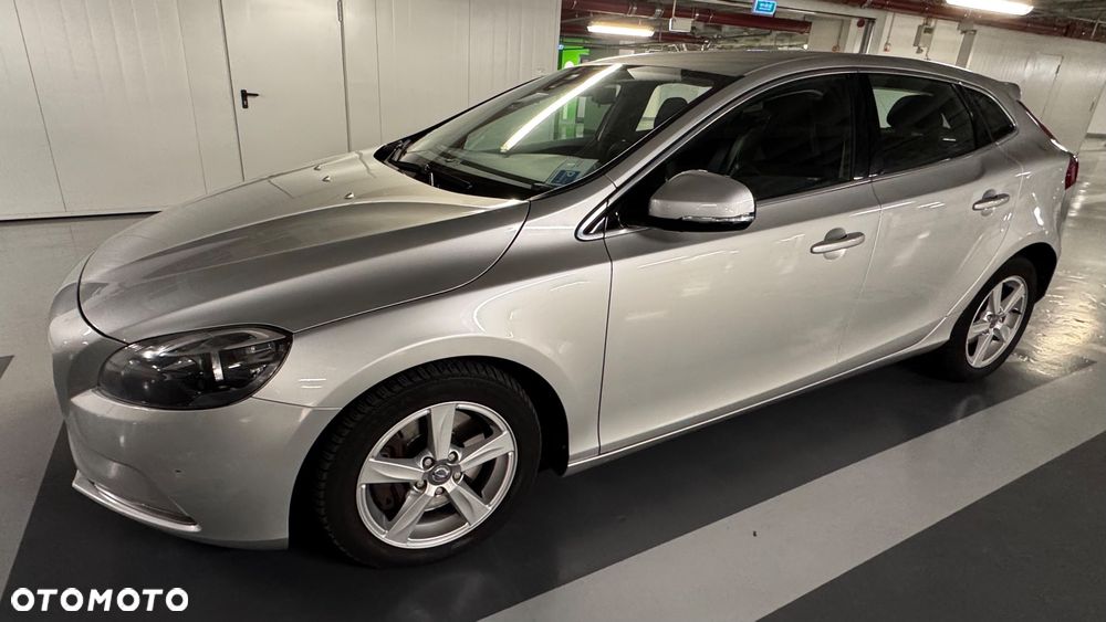 Volvo V40 - 1