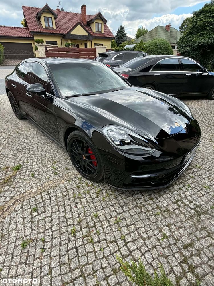 Porsche Panamera 4 Edition 10 Jahre - 26