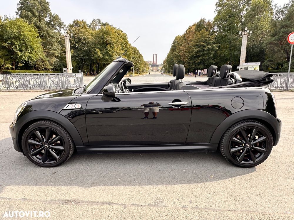 Mini Cooper S Cabrio - 4