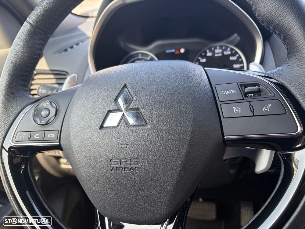Mitsubishi Eclipse Cross 2.4 PHEV eStyle - 13