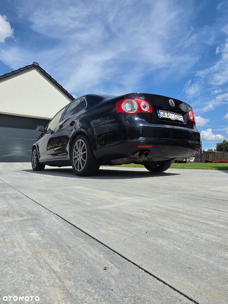 Volkswagen Jetta 2.0 TDI DPF Comfortline - 10