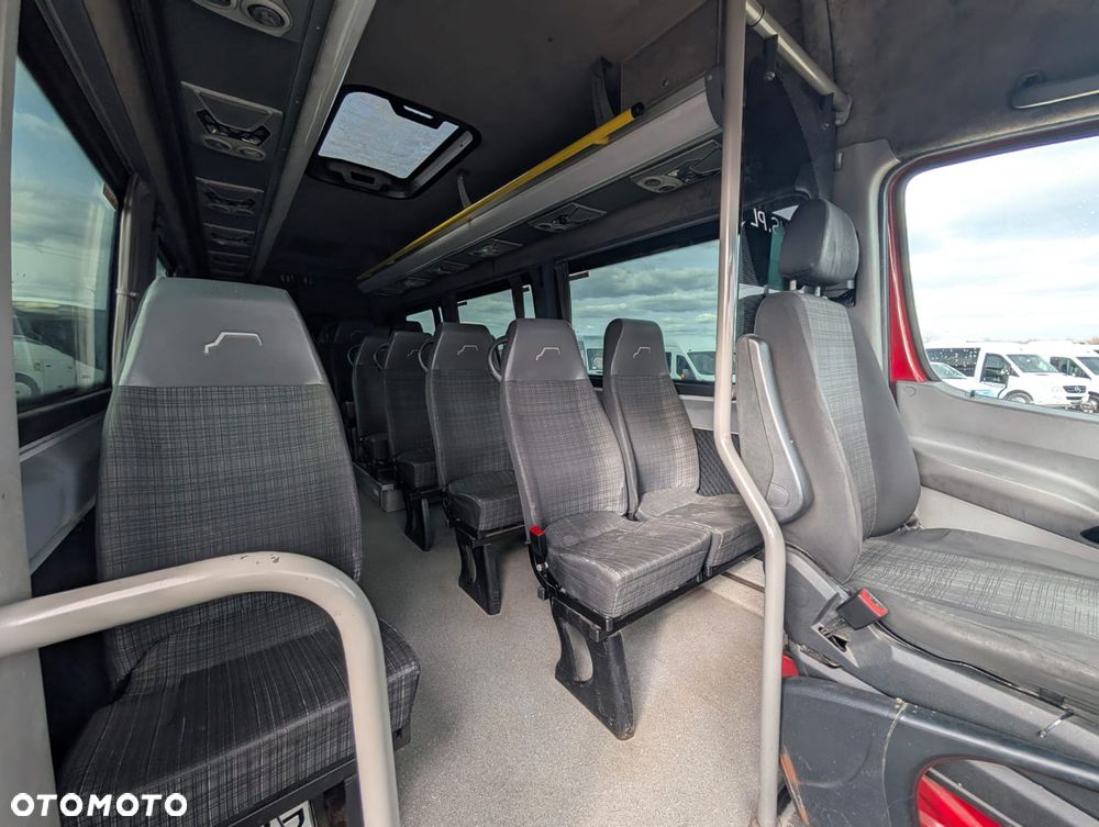 Mercedes-Benz Sprinter 516 - 15