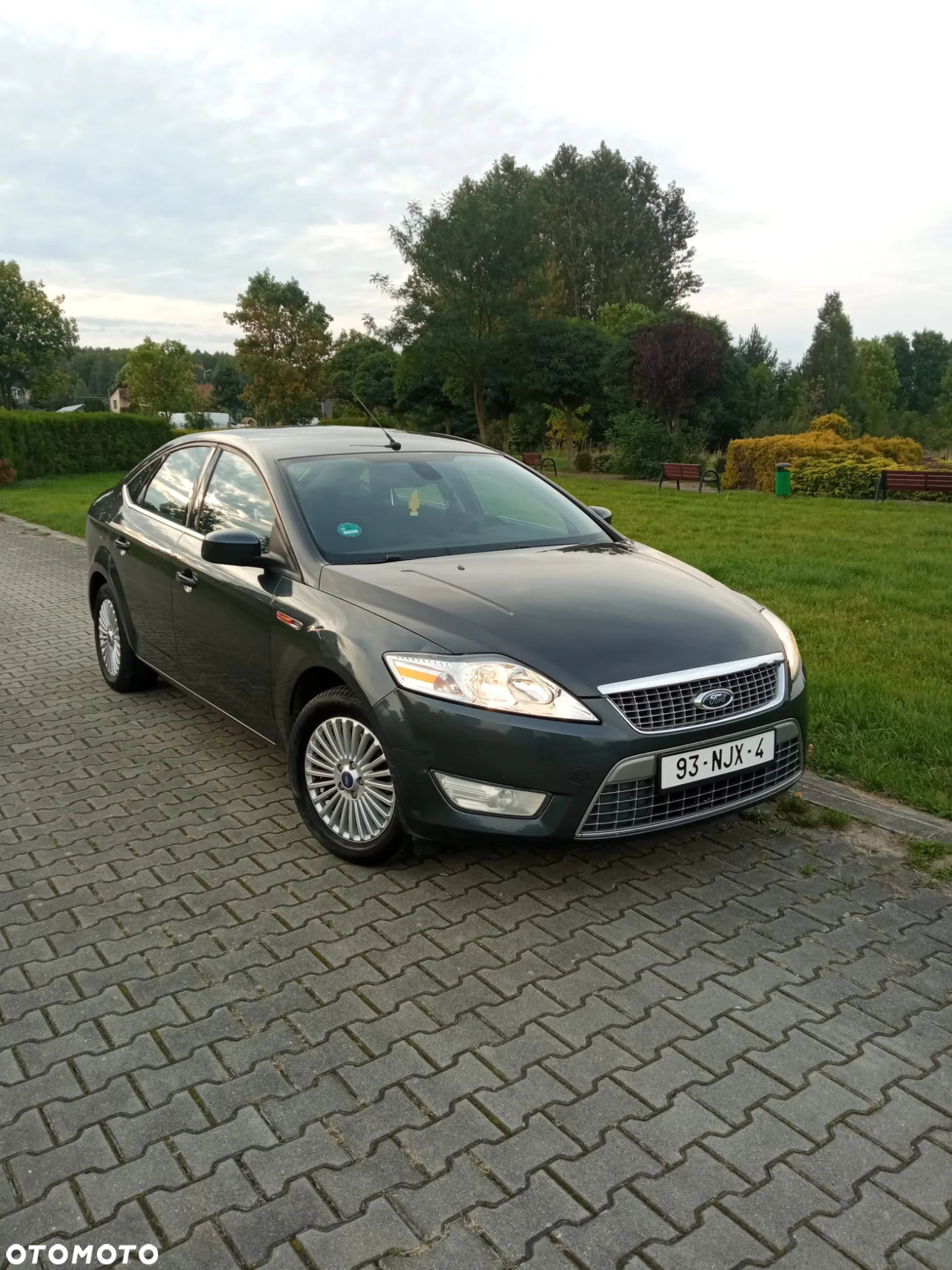 Ford Mondeo 2.0 FF Platinium X Plus (Titanium) - 32