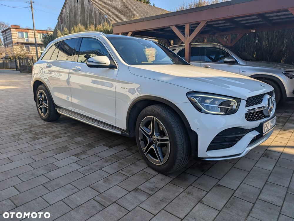 Mercedes-Benz GLC 200 d 4Matic 9G-TRONIC AMG Line Plus - 16