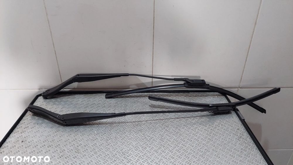KOMPLET WYCIERACZEK SZYBY PRZÓD EUROPA FORD MONDEO MK4 R2009 - 2