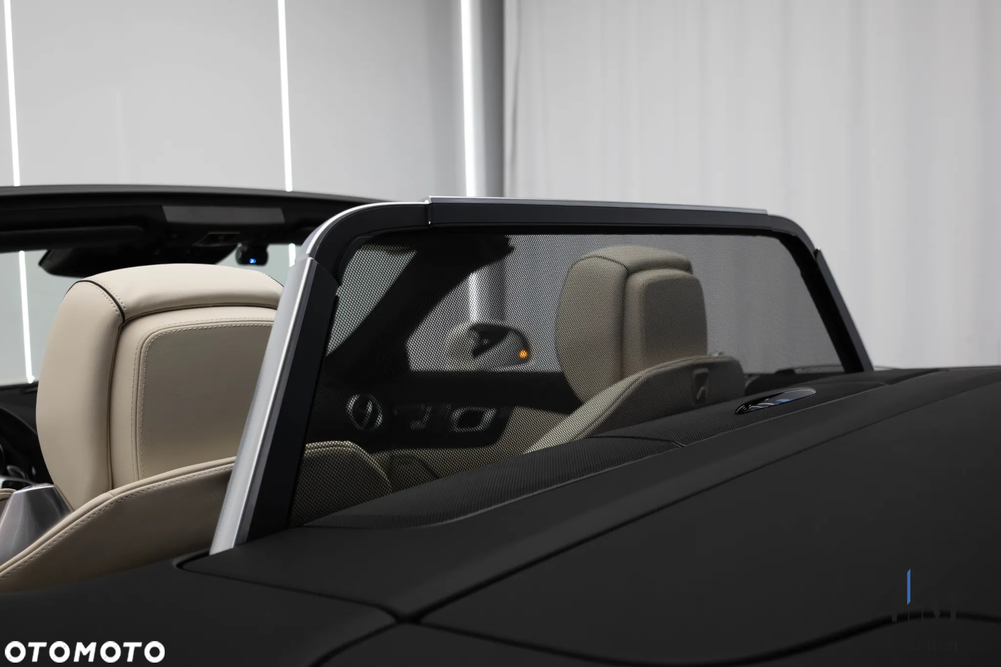 Mercedes-Benz SL 63 AMG - 23