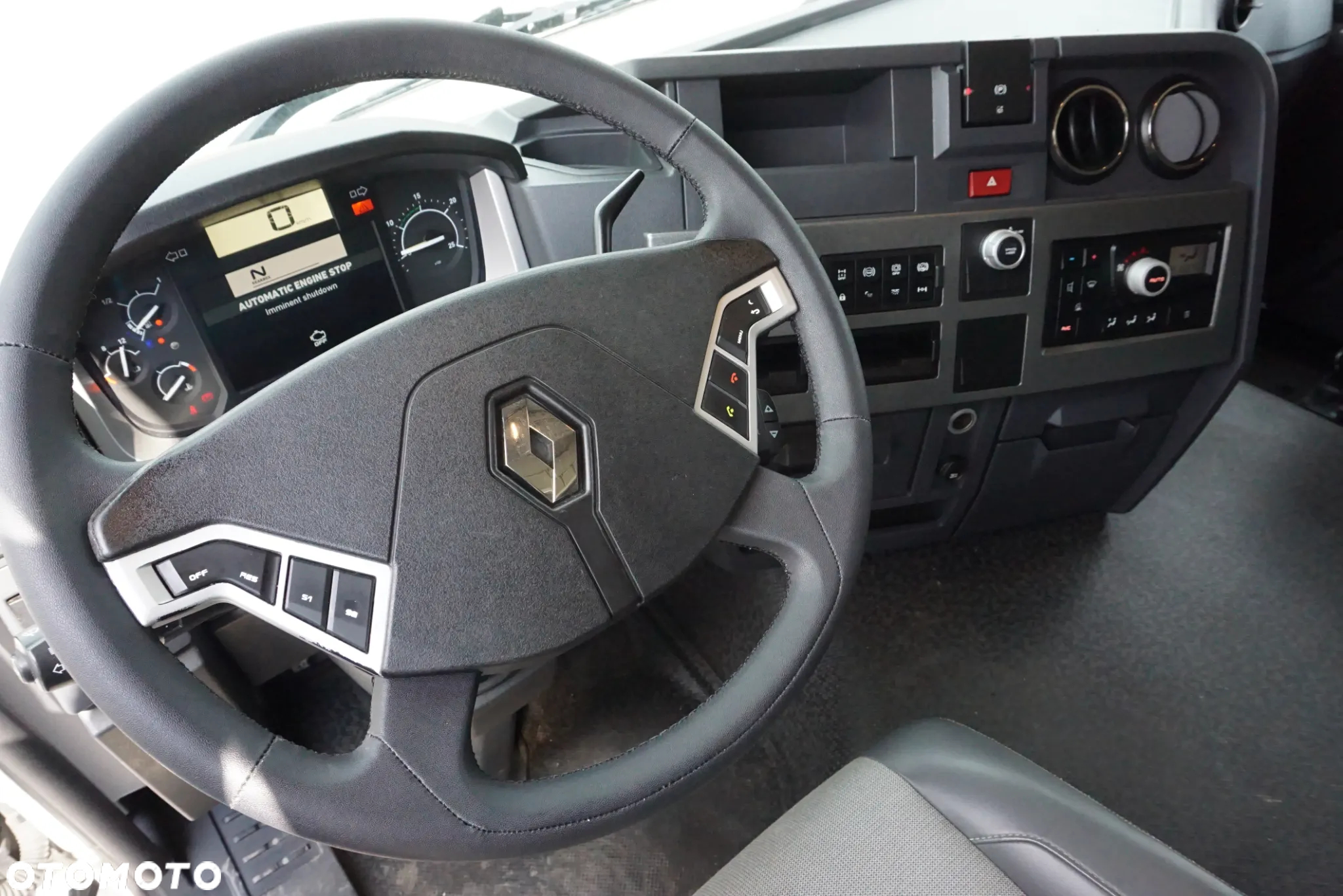 Renault T 460 / EURO 6 / AUTOMAT / NISKI PRZEBIEG / SPROWADZONA / 100 % ORYGINAŁ - 18