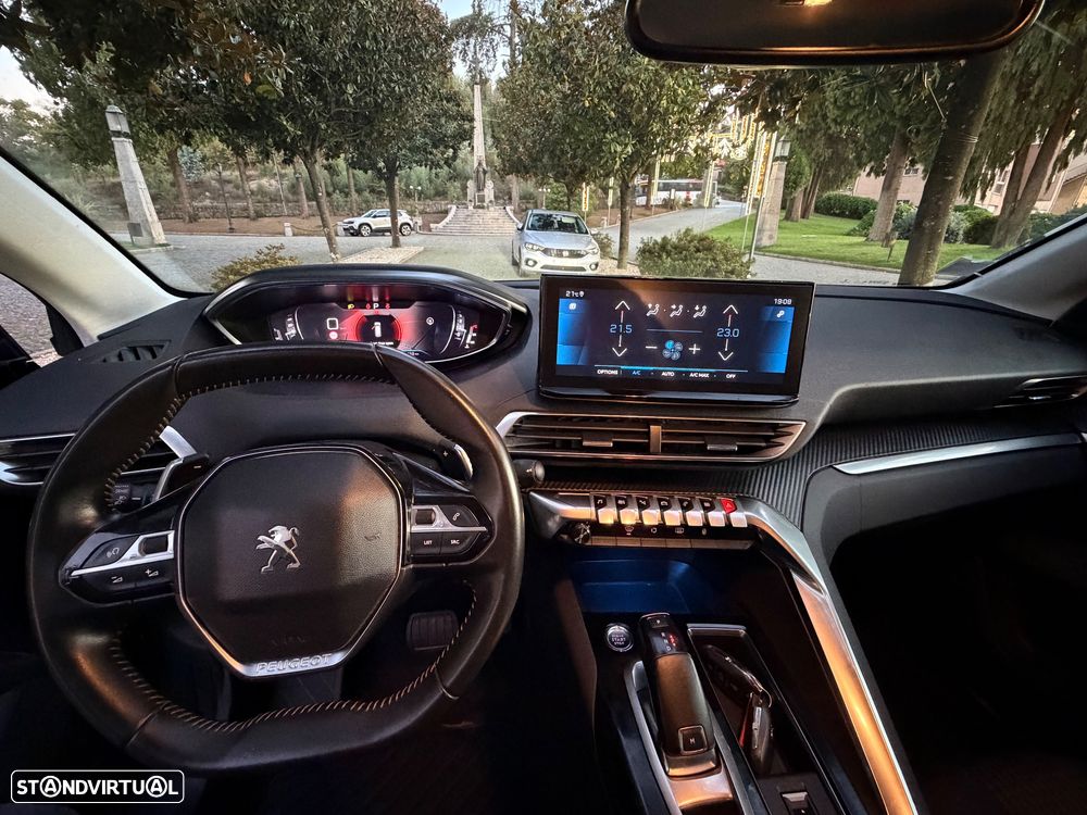 Peugeot 5008 - 15