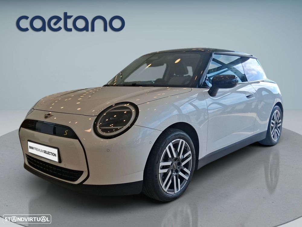 MINI 3 Portas Cooper SE Classic M - 1