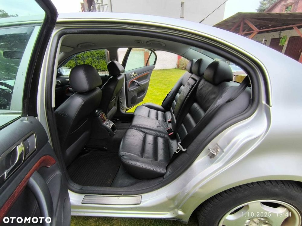 Skoda Superb 1.8 Turbo Comfort - 11