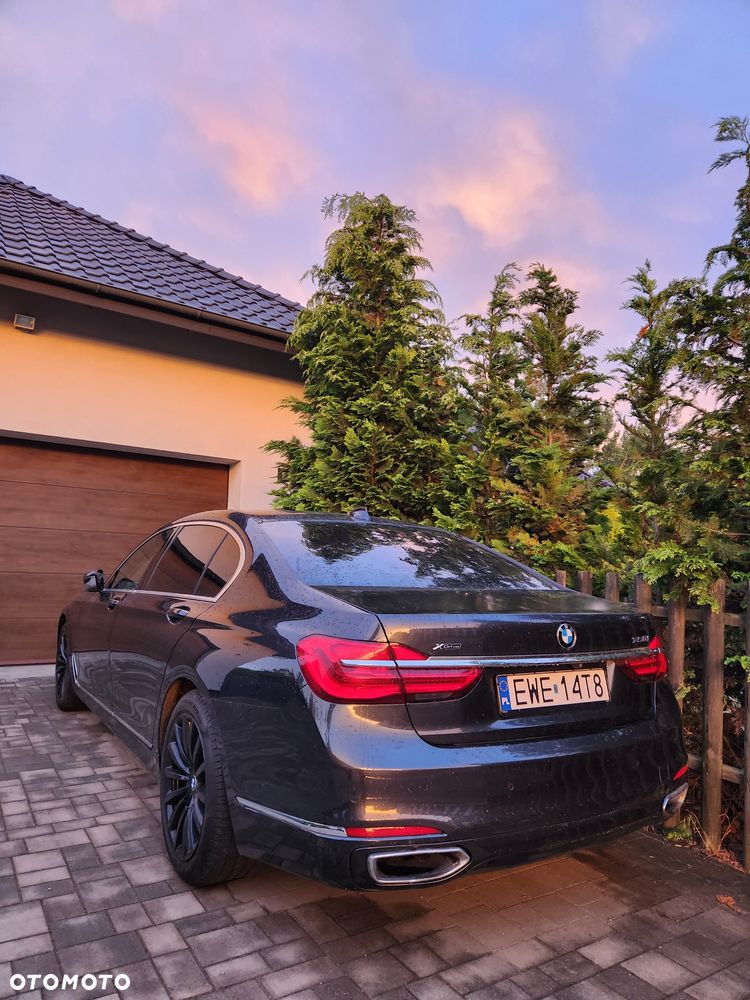 BMW Seria 7 - 4
