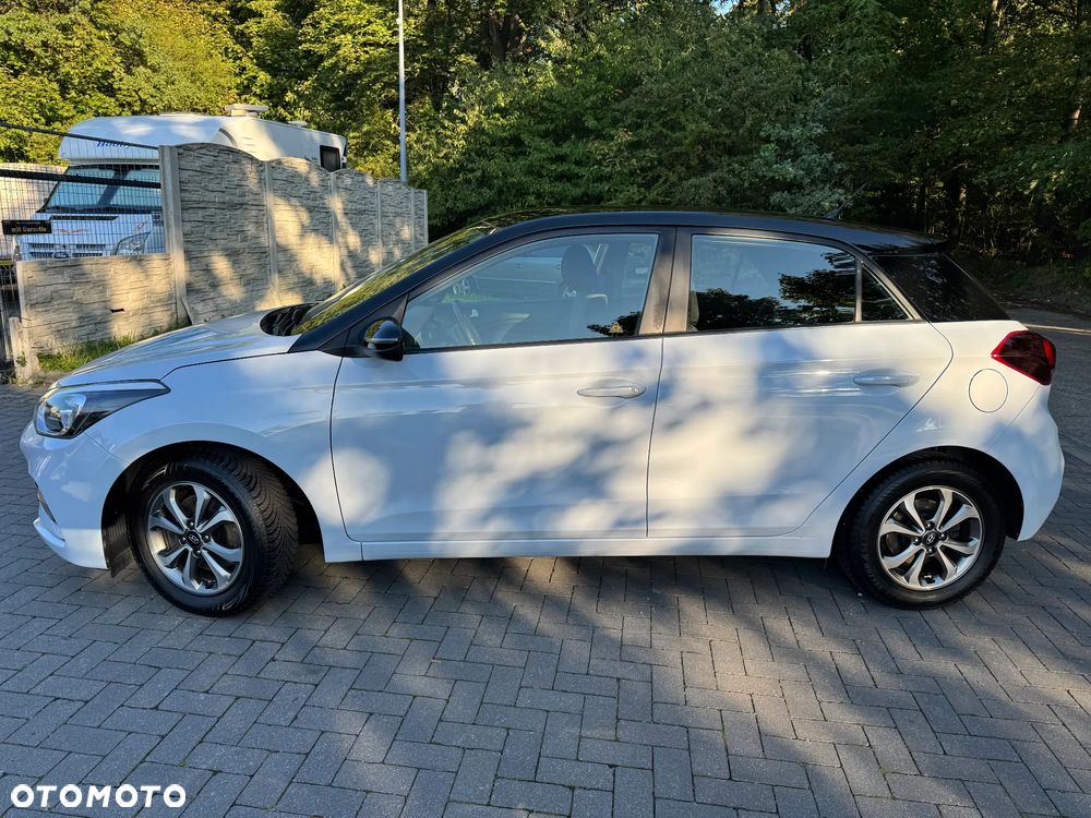 Hyundai i20 - 10