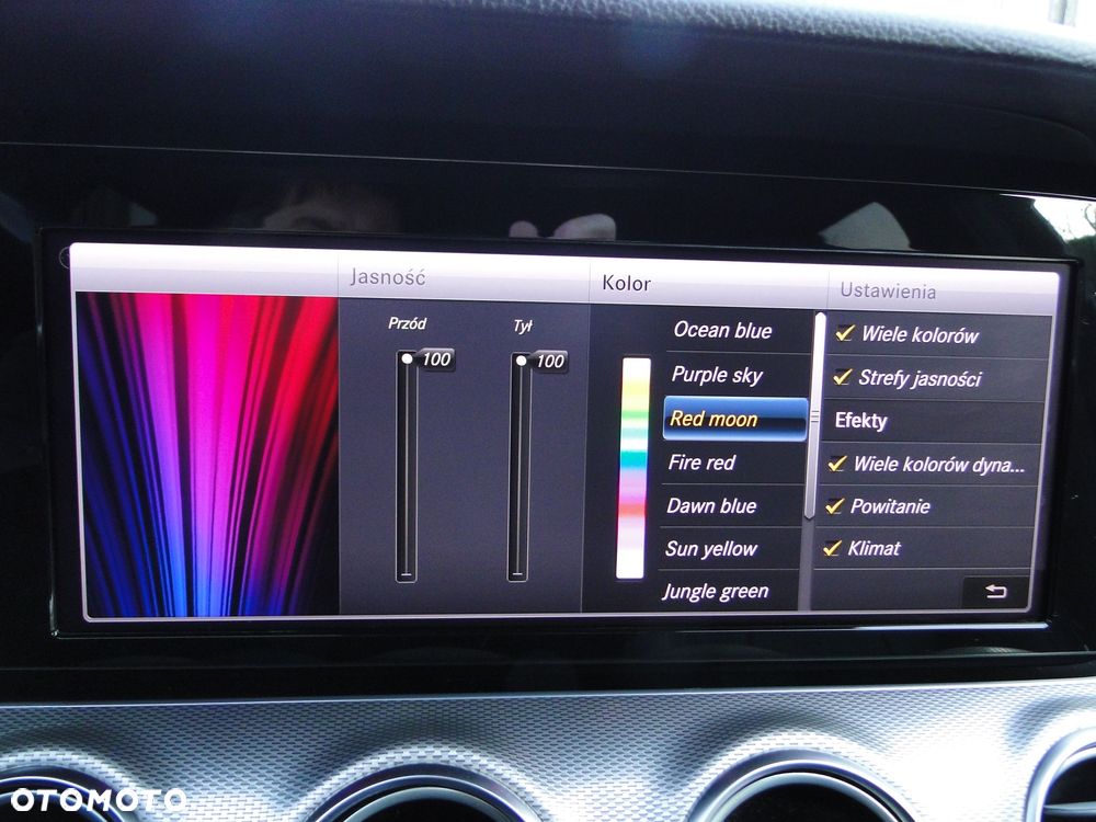 Mercedes-Benz Klasa E 220 d 9G-TRONIC - 36