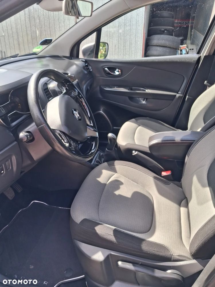 Renault Captur - 10