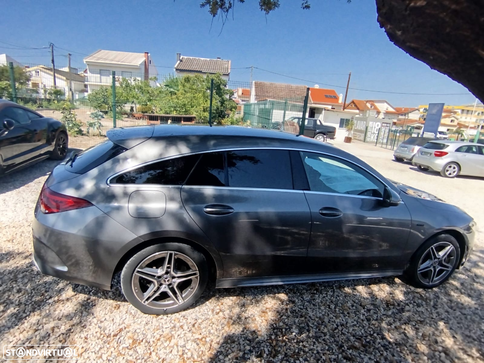 Mercedes-Benz CLA 250 e Shooting Brake AMG Line - 24