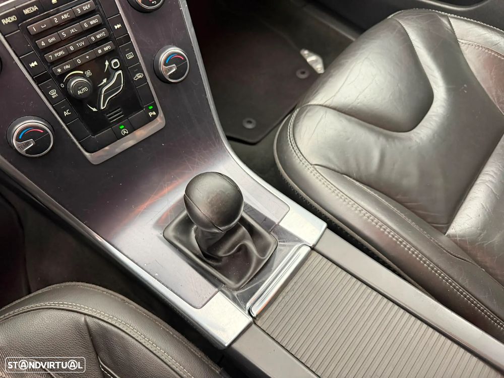 Volvo XC 60 2.0 D4 Volvo Ocean Race Start/Stop - 8