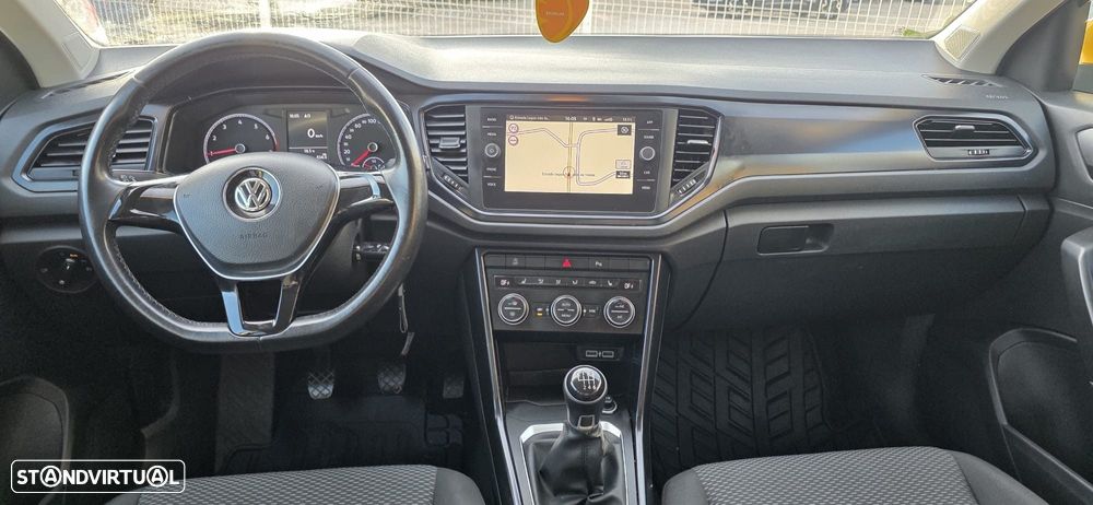 VW T-Roc 1.0 TSI - 10