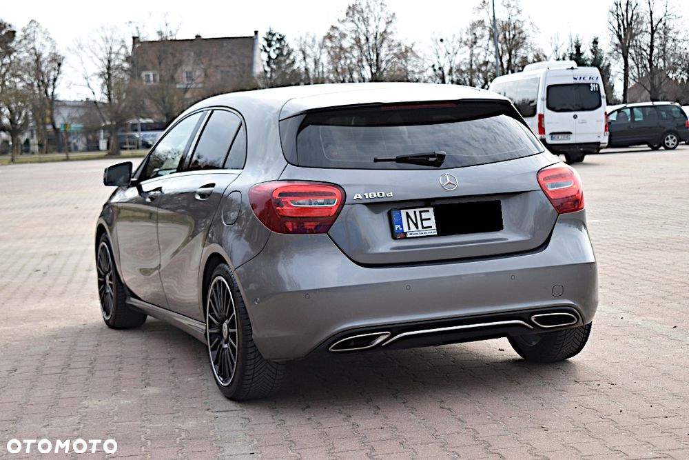 Mercedes-Benz Klasa A 180 CDI AMG Line - 15