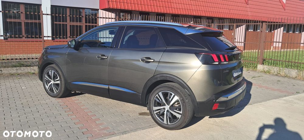 Peugeot 3008 1.2 PureTech Allure S&S EAT6 - 6